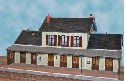 gare-7-portes-avec-marquises